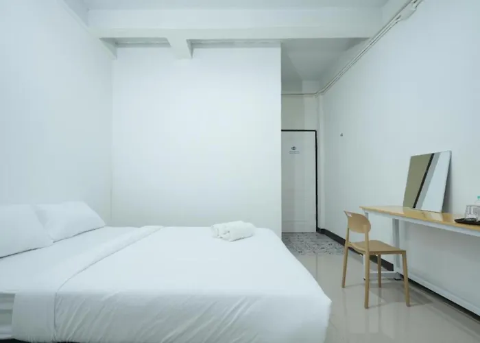 บ็อบ เฮ้าท์ ข้าวสาร Apartament