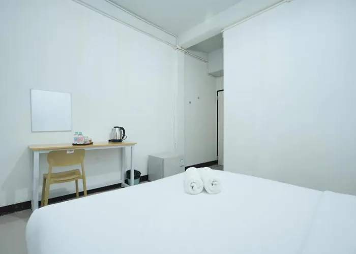 Apartament บ็อบ เฮ้าท์ ข้าวสาร *