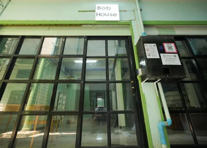 Apartament บ็อบ เฮ้าท์ ข้าวสาร