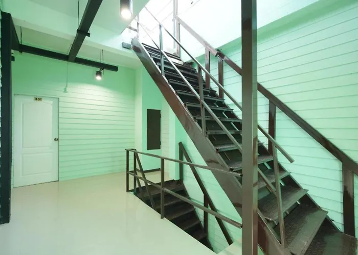 บ็อบ เฮ้าท์ ข้าวสาร Apartament